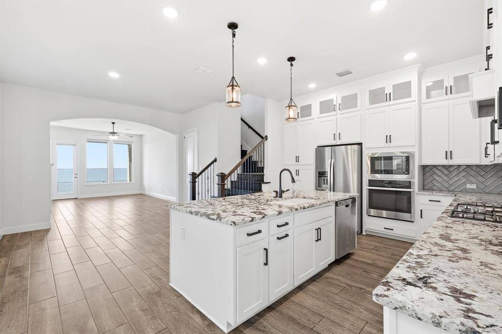 Forney, TX 75126,18140 Lakefront Court