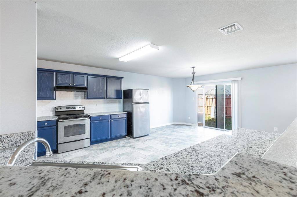 Wilmer, TX 75172,250 Green Meadows Road