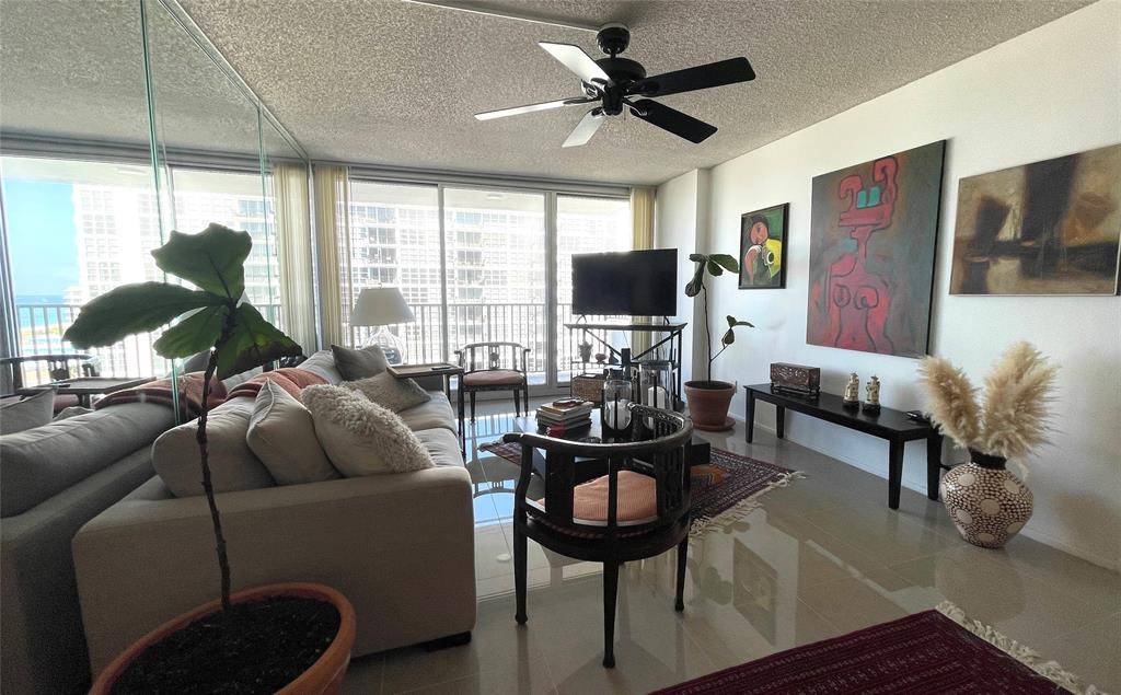 Pompano Beach, FL 33062,525 N Ocean Blvd #1422