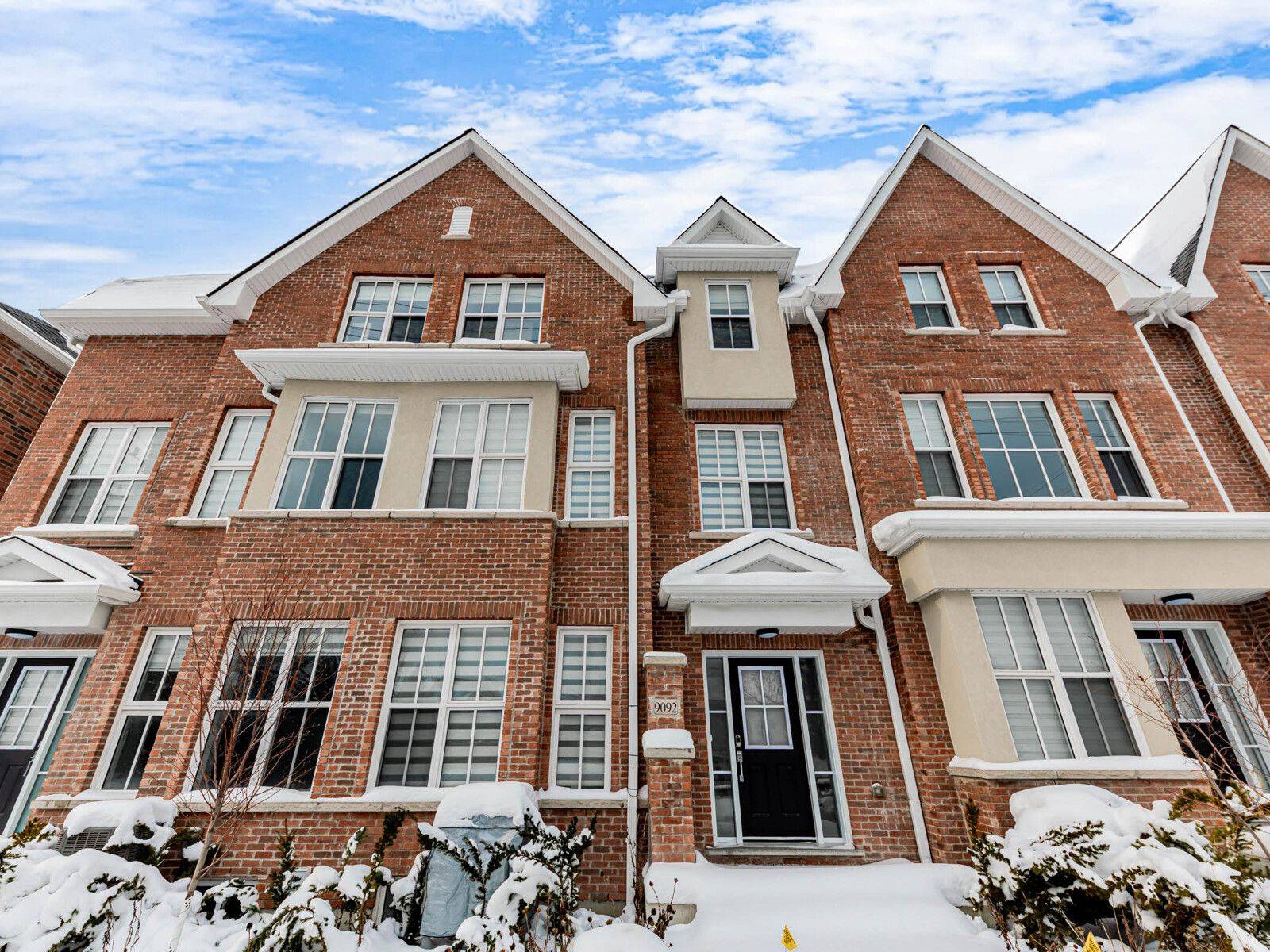 Markham, ON L3R 9W3,9092 Woodbine AVE W