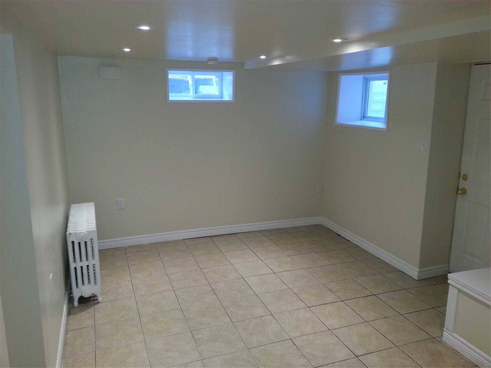 Toronto W04, ON M9N 3B6,97 Rosemount AVE #3