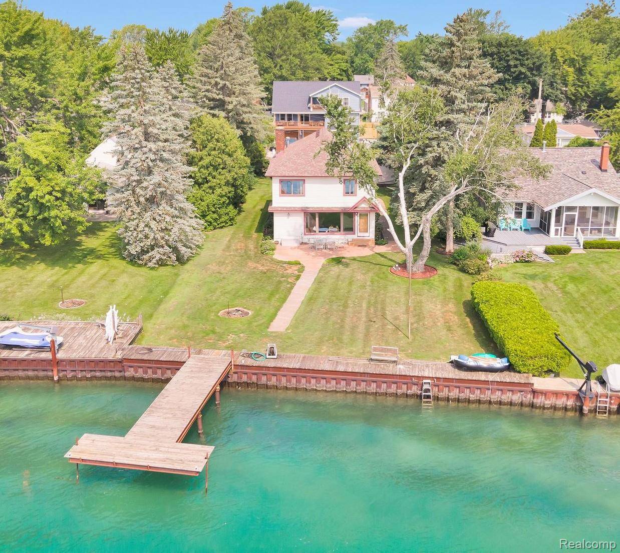 Algonac, MI 48001,429 Edgewater