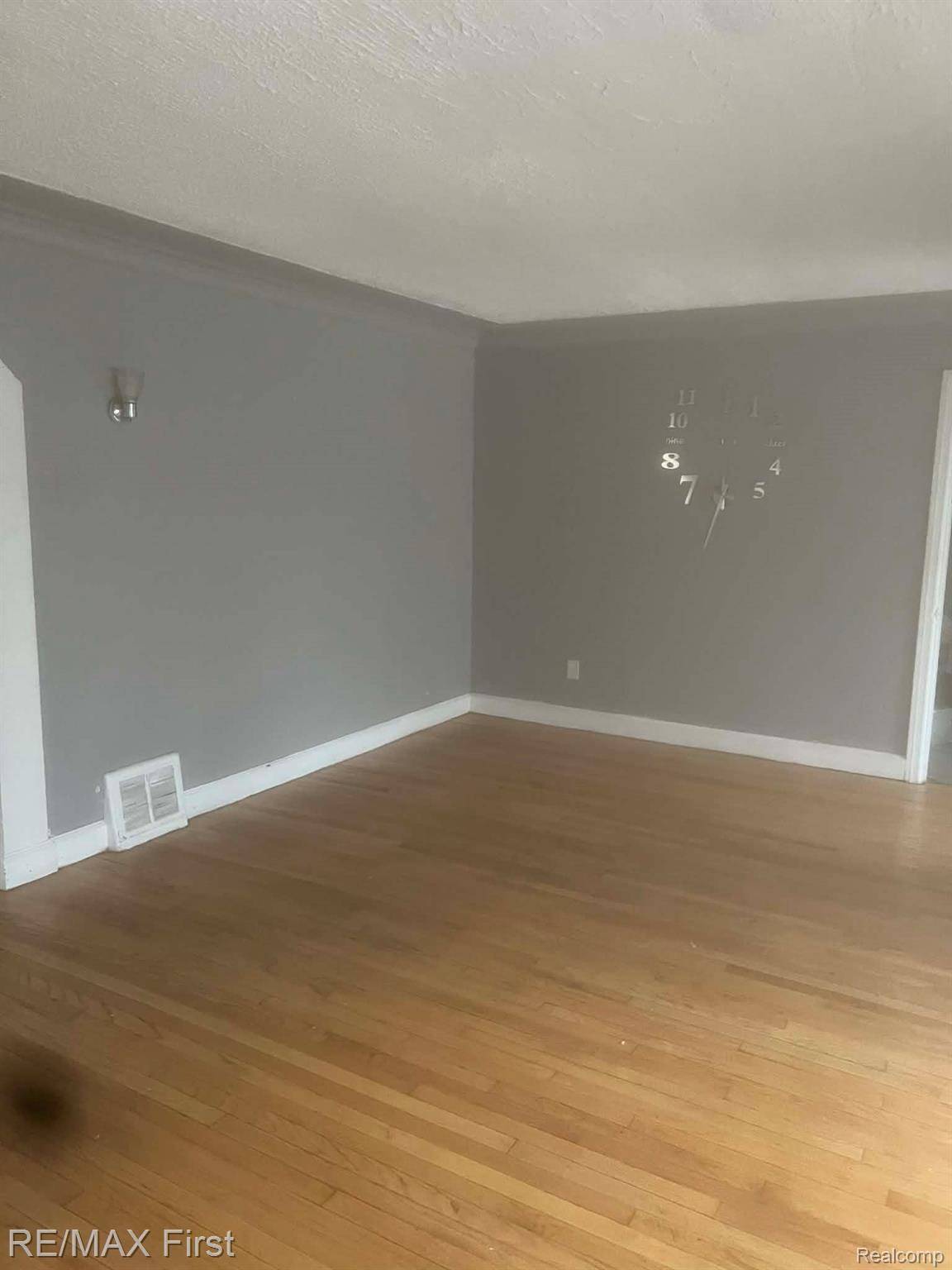 Detroit, MI 48227,14338 Lauder ST