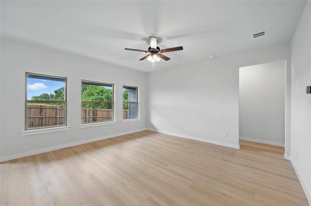 Cleburne, TX 76033,1401 Quail Creek Drive