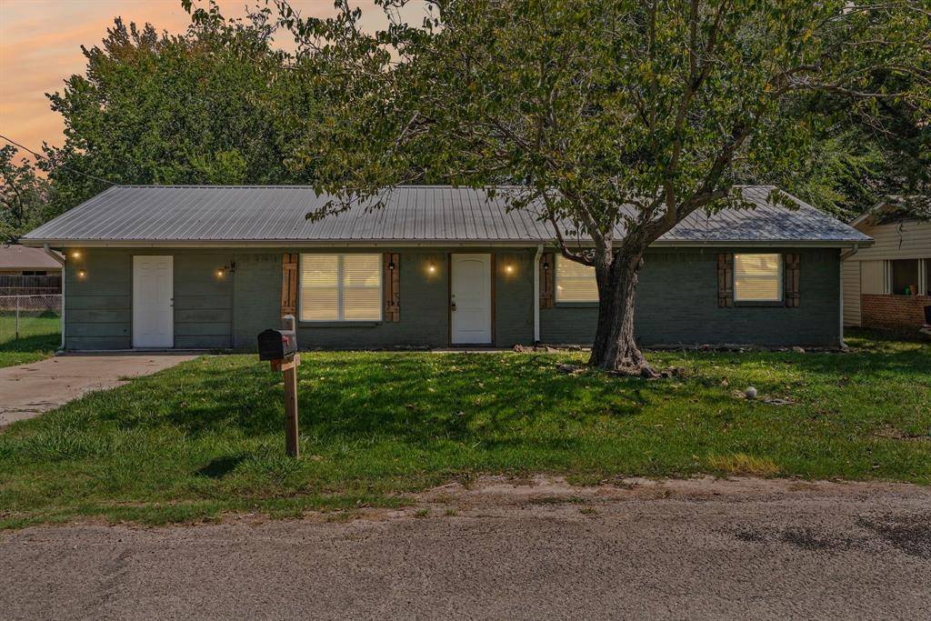Cooper, TX 75432,741 9th Street