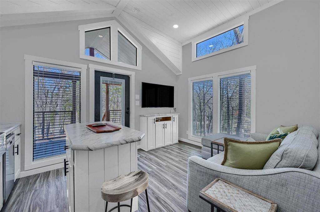 Pottsboro, TX 75076,38 Rice Lane