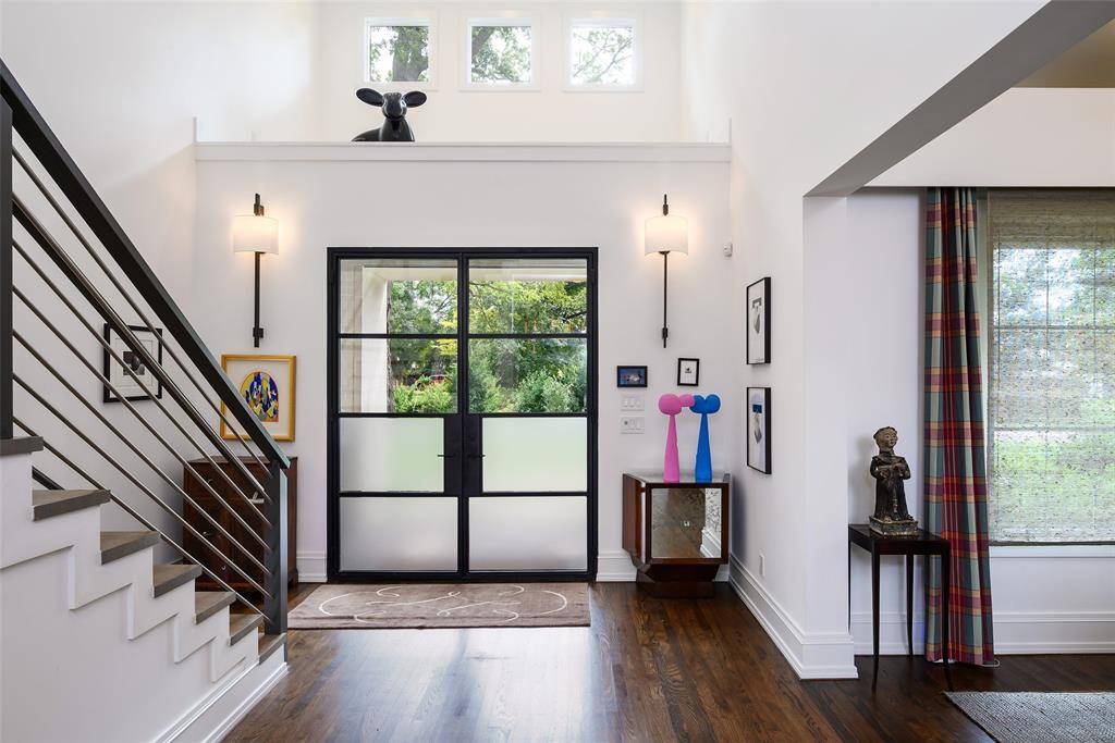 Dallas, TX 75229,3817 Meadowdale Lane