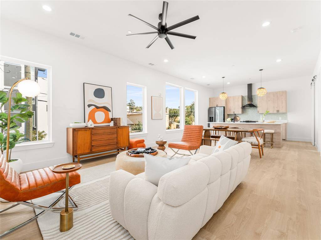 Dallas, TX 75204,2015 N Prairie Avenue #101