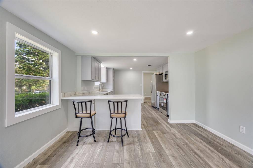 Denison, TX 75020,2700 W Washington Street