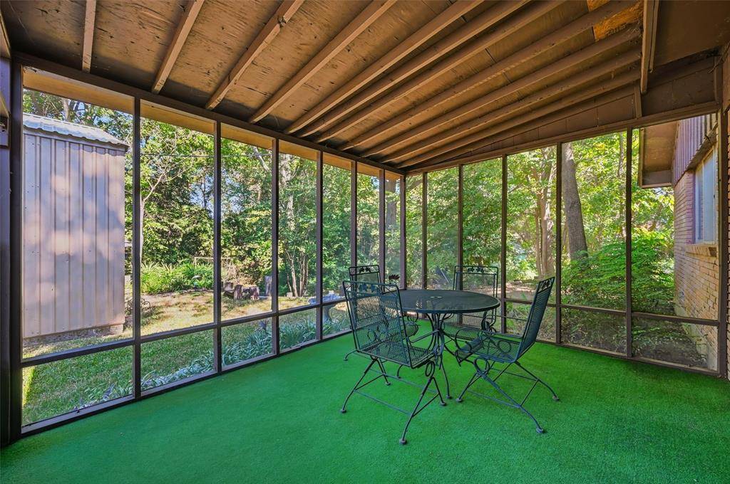 Grapevine, TX 76051,620 W College Street