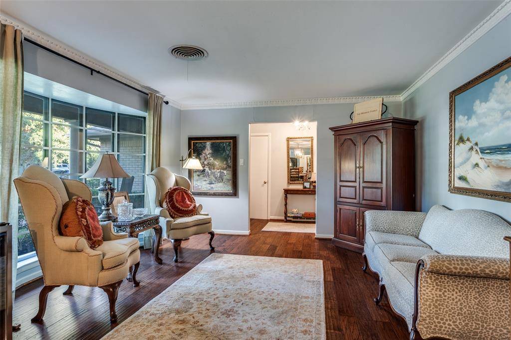 Fort Worth, TX 76109,4321 Selkirk Drive W