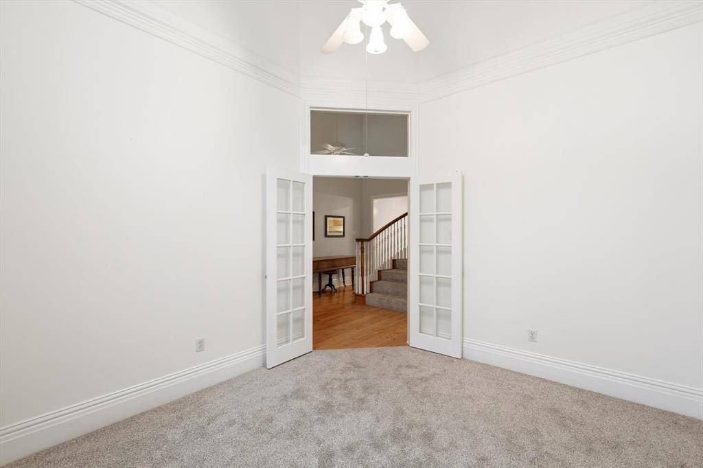 Grapevine, TX 76051,3324 Lexington Avenue