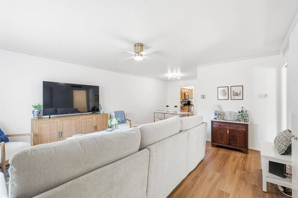 Dallas, TX 75230,11344 Park Central Place #B