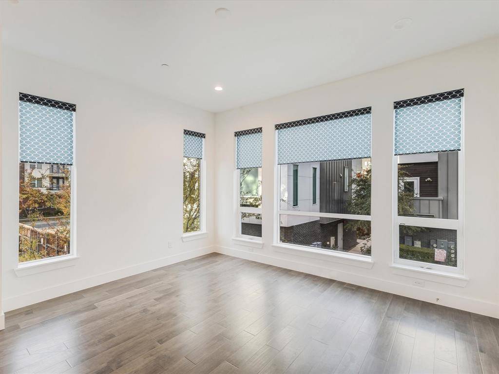 Dallas, TX 75204,1771 McCoy Street #305