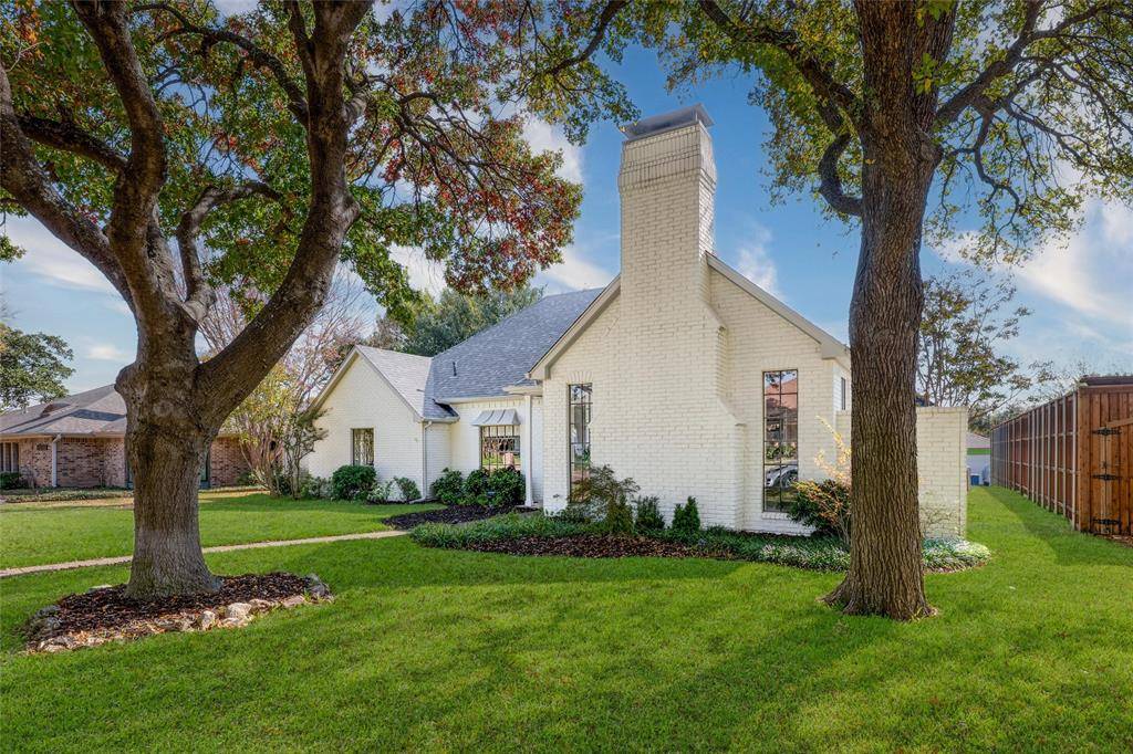 Dallas, TX 75243,10002 Hickory Crossing