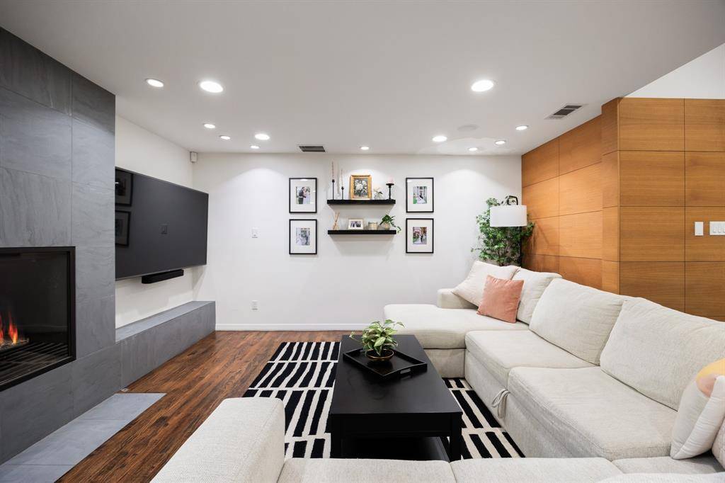 Dallas, TX 75231,7036 Wakefield Street