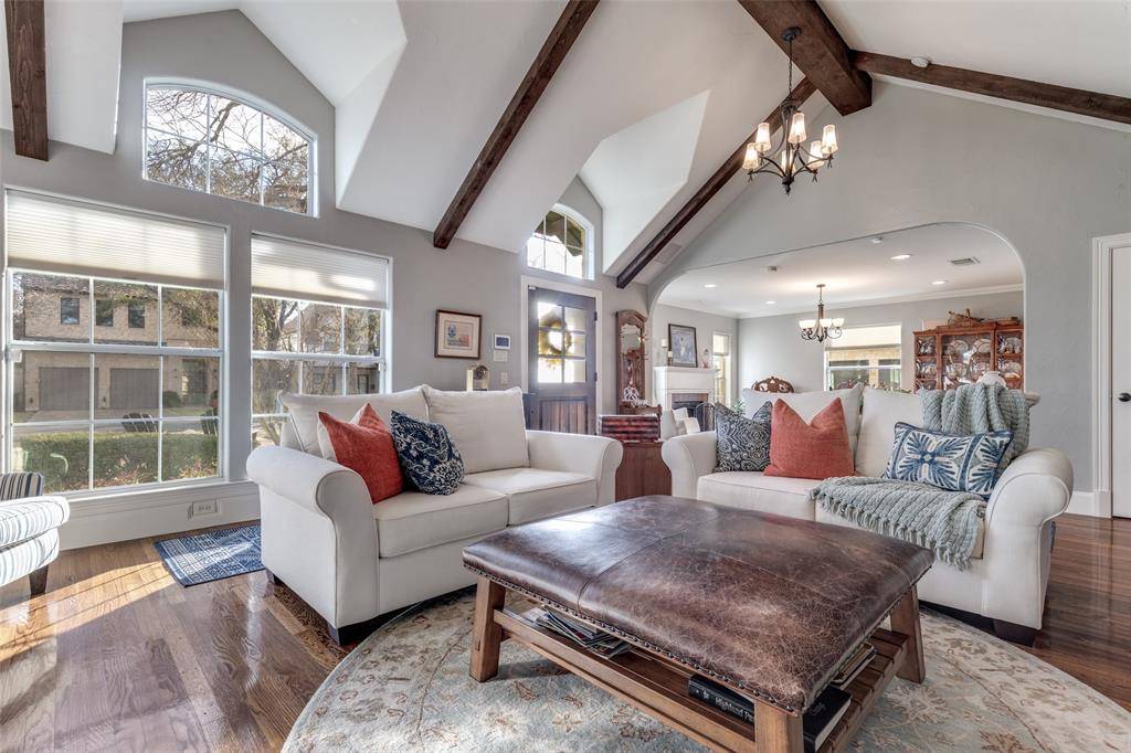 Dallas, TX 75209,4623 W Amherst Avenue