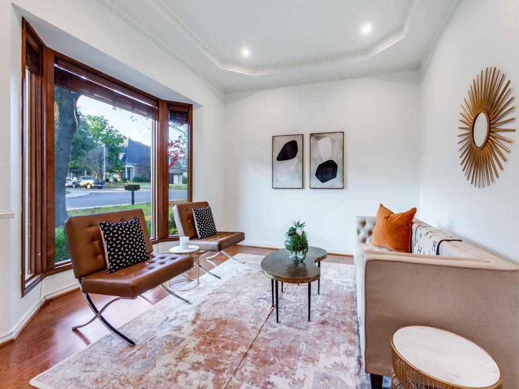 Dallas, TX 75243,9304 Windy Crest Drive