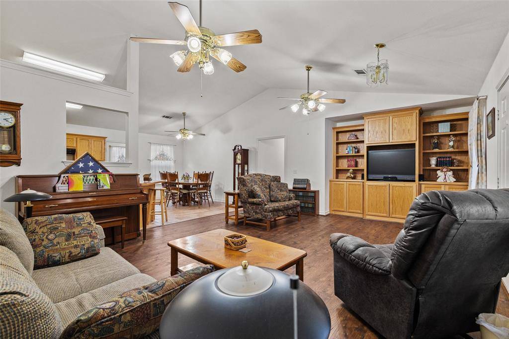 Sadler, TX 76264,80 N Campbell Road