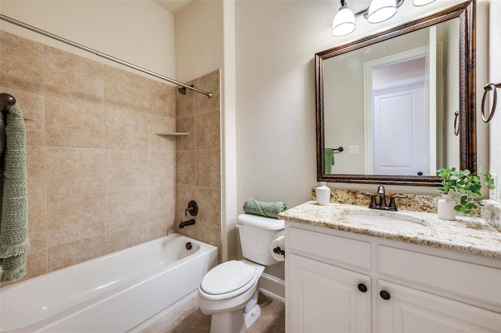 The Colony, TX 75056,3229 Balmerino Lane