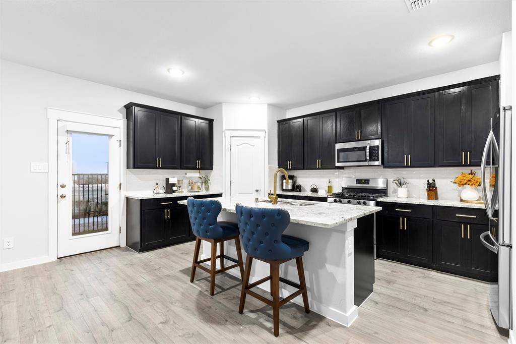 Mesquite, TX 75149,2108 BUFFALO HILL Drive