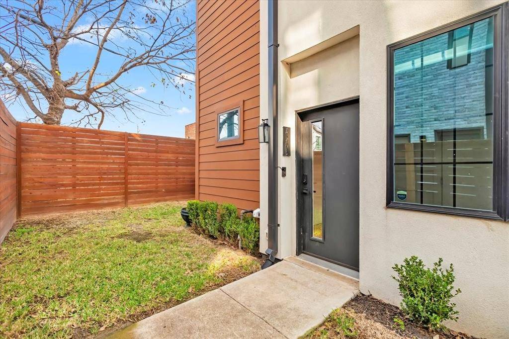 Dallas, TX 75204,1910 Caddo Street #A205