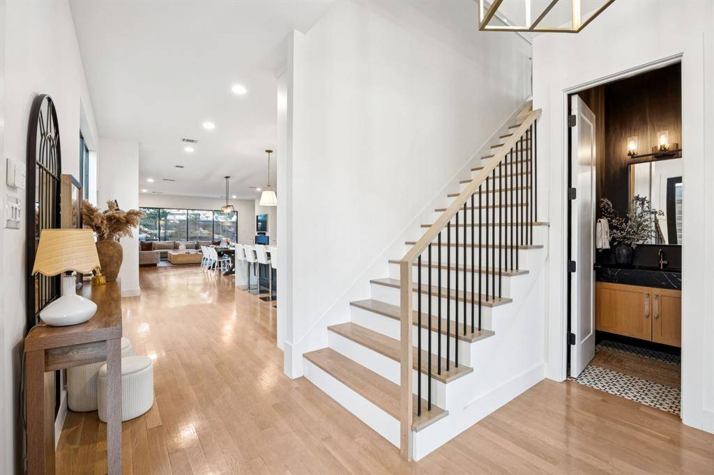 Dallas, TX 75229,4419 Merrell Road