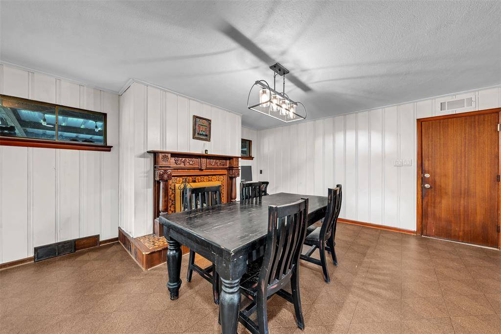 Lakeside, TX 76108,106 Lakeridge Road