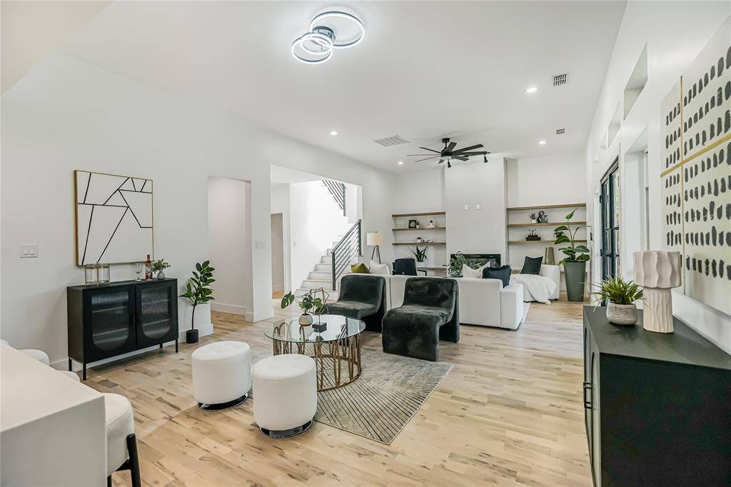 Dallas, TX 75220,3631 Espanola Drive