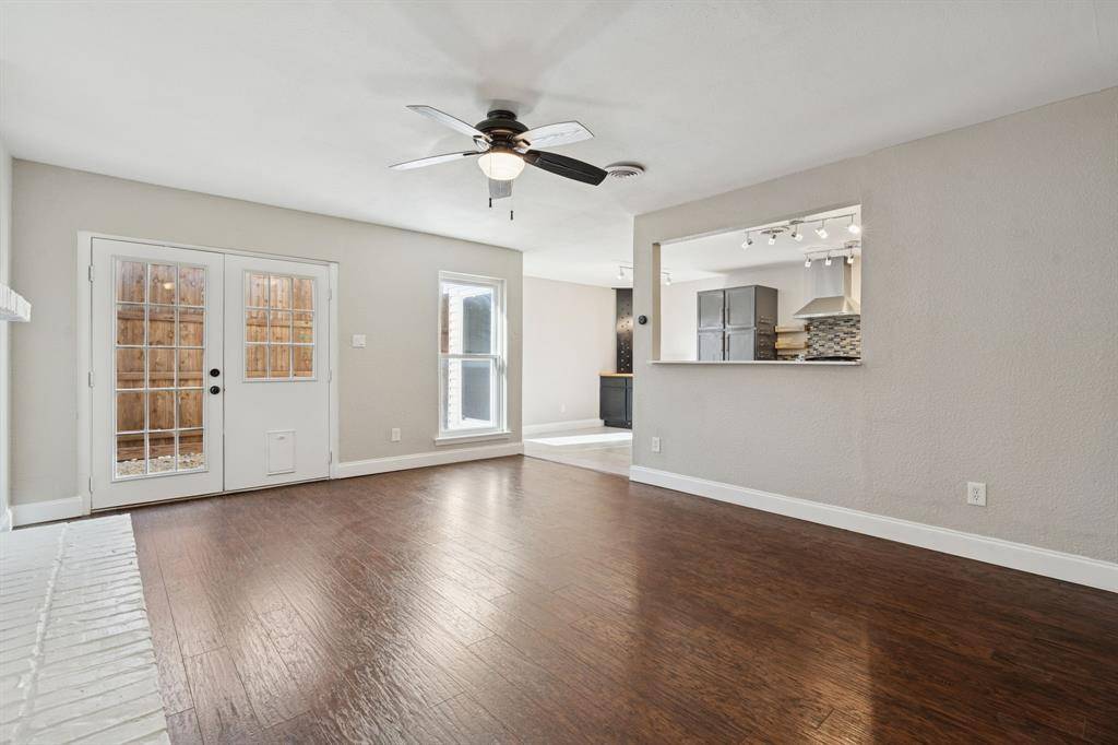 Carrollton, TX 75006,2009 Via Bravo