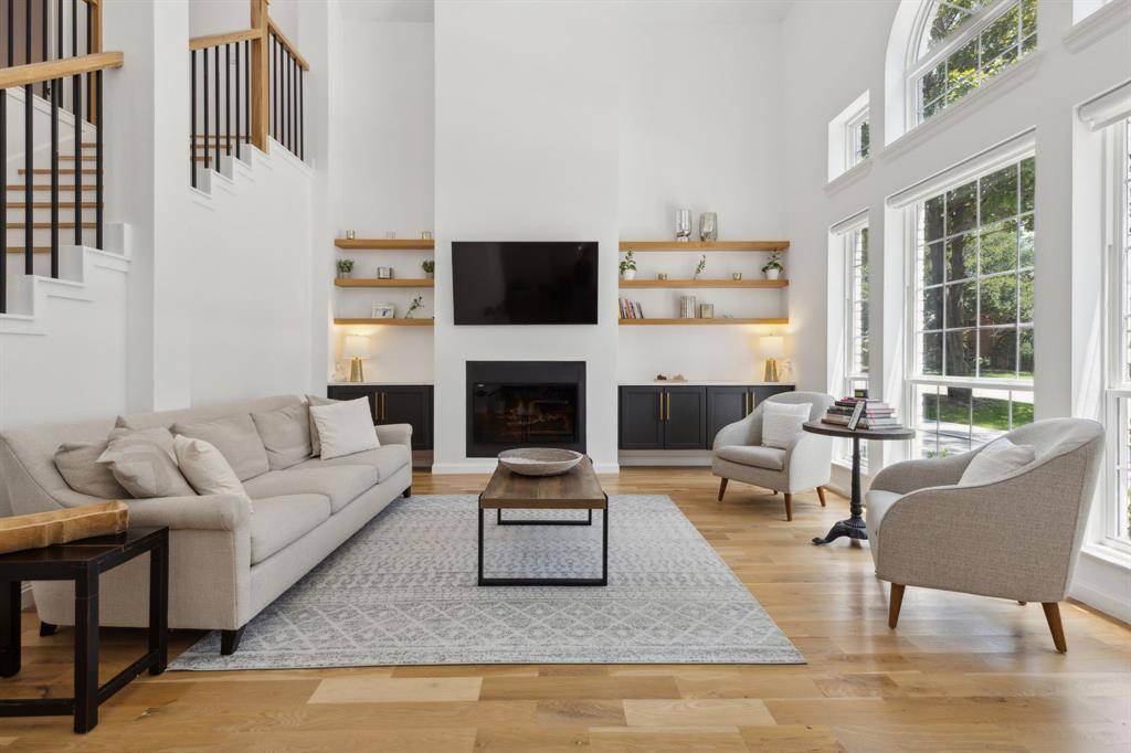 Plano, TX 75024,4549 Turnberry Court