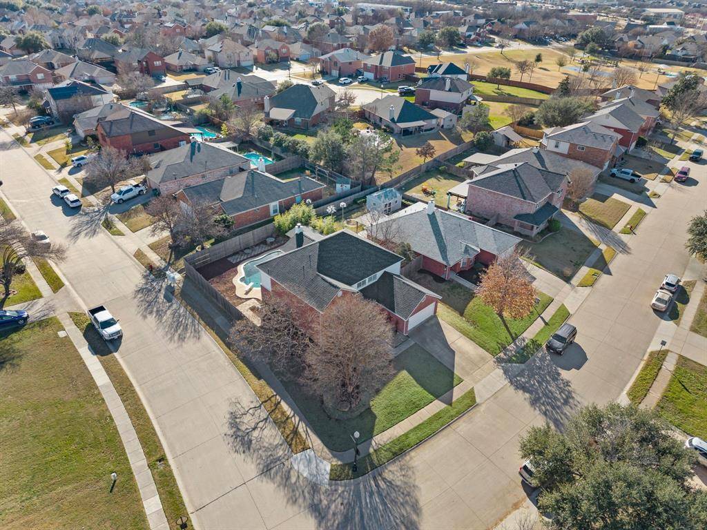 Roanoke, TX 76262,332 Cortland Circle