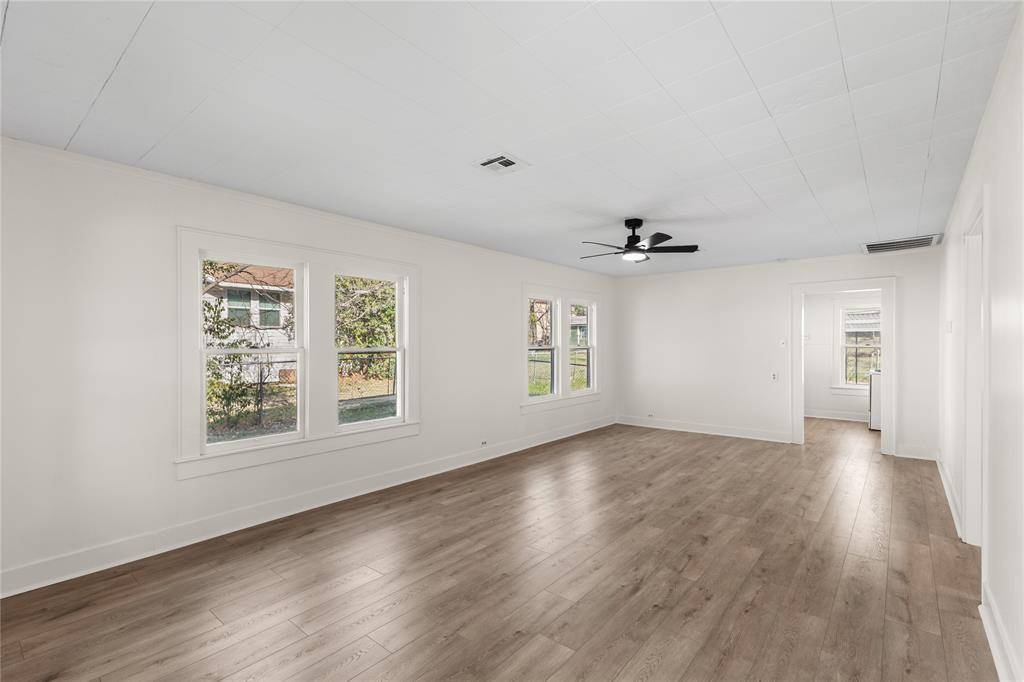 Belton, TX 76513,407 N Penelope Street