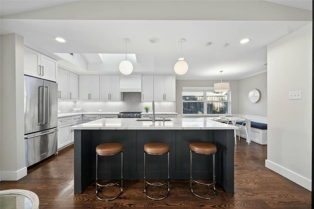 Dallas, TX 75244,4123 Myerwood Lane