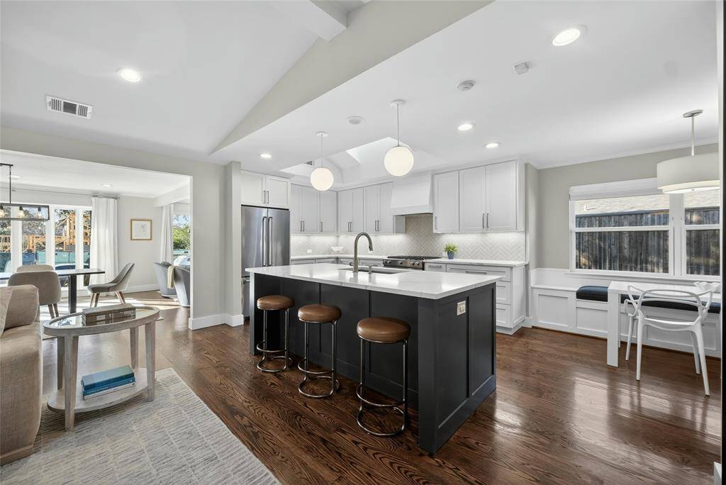 Dallas, TX 75244,4123 Myerwood Lane