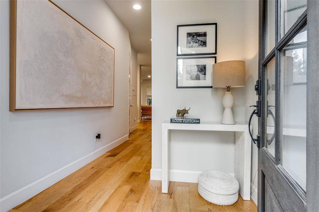 Dallas, TX 75231,7047 Mistflower Lane