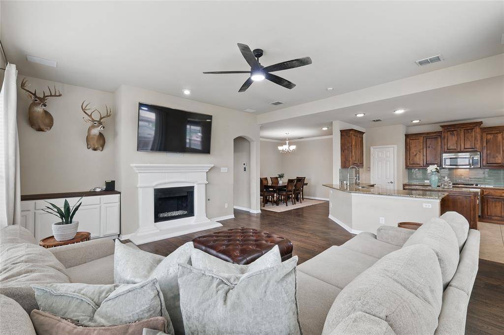 Fort Worth, TX 76244,2932 Softwood Circle