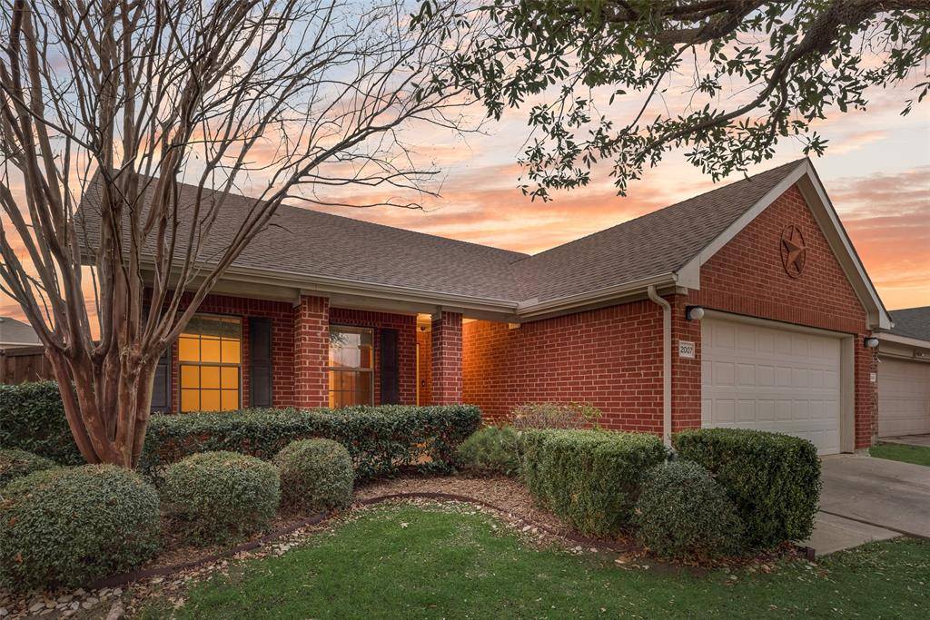 Heartland, TX 75126,2007 Pine Knot Drive