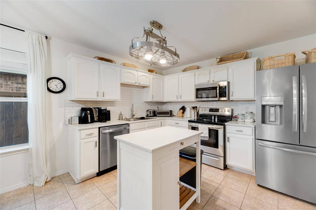 Heartland, TX 75126,2007 Pine Knot Drive