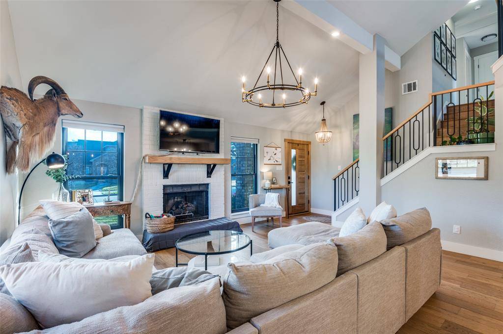 Carrollton, TX 75010,2037 Espinosa Drive