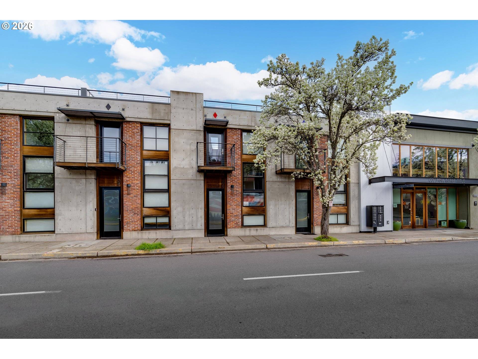 Hood River, OR 97031,306 COLUMBIA ST