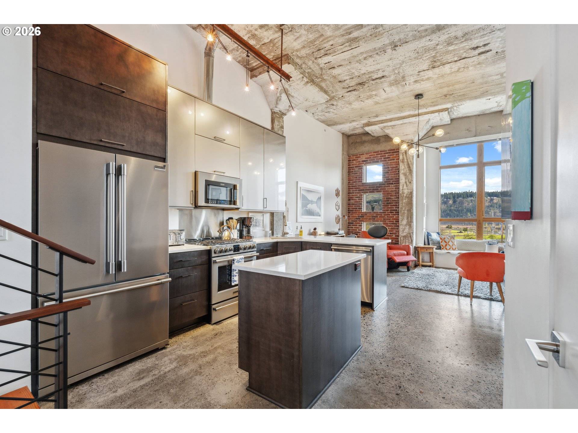 Hood River, OR 97031,306 COLUMBIA ST