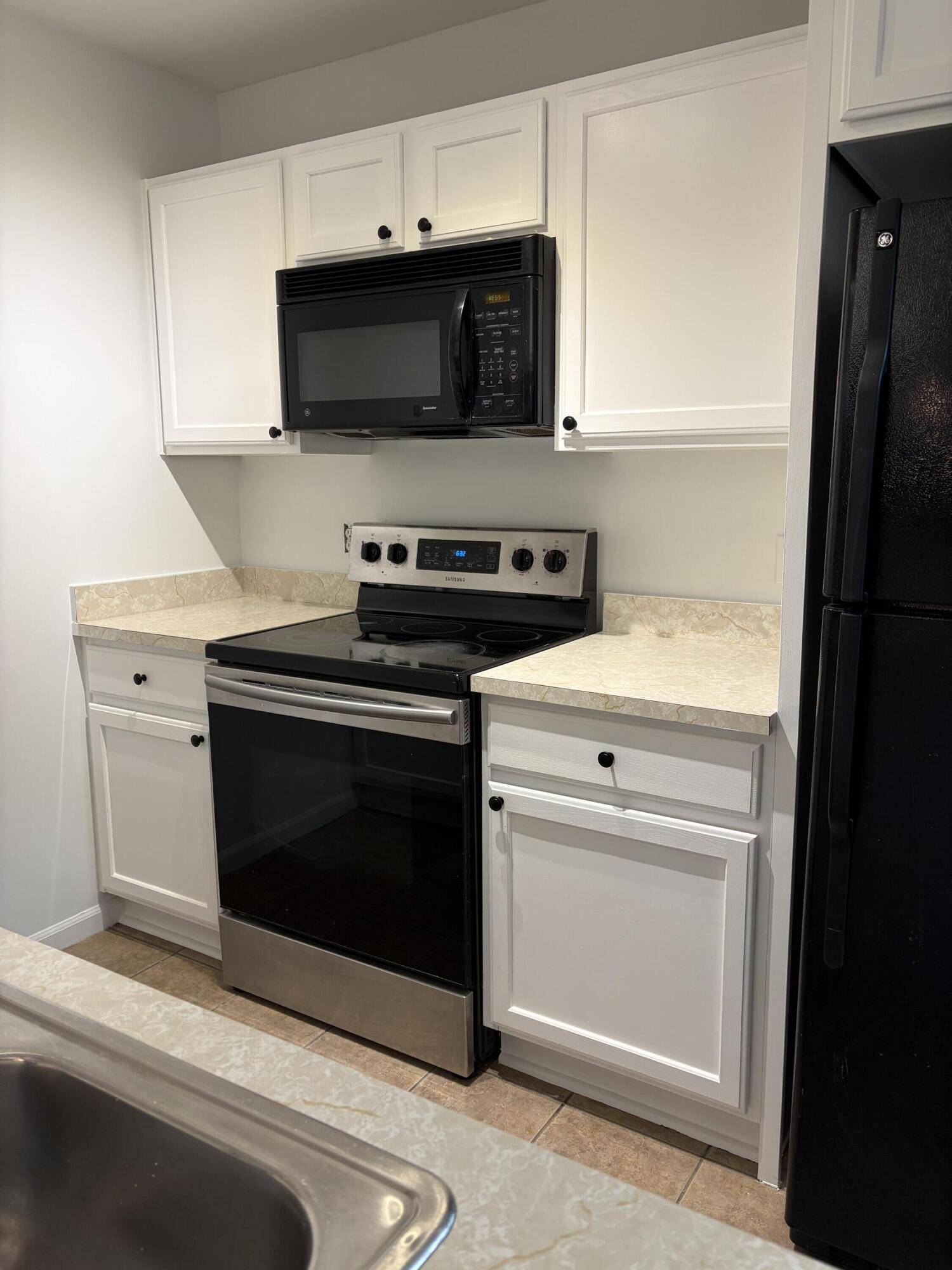 Melvindale, MI 48122,3245 Reeves DR