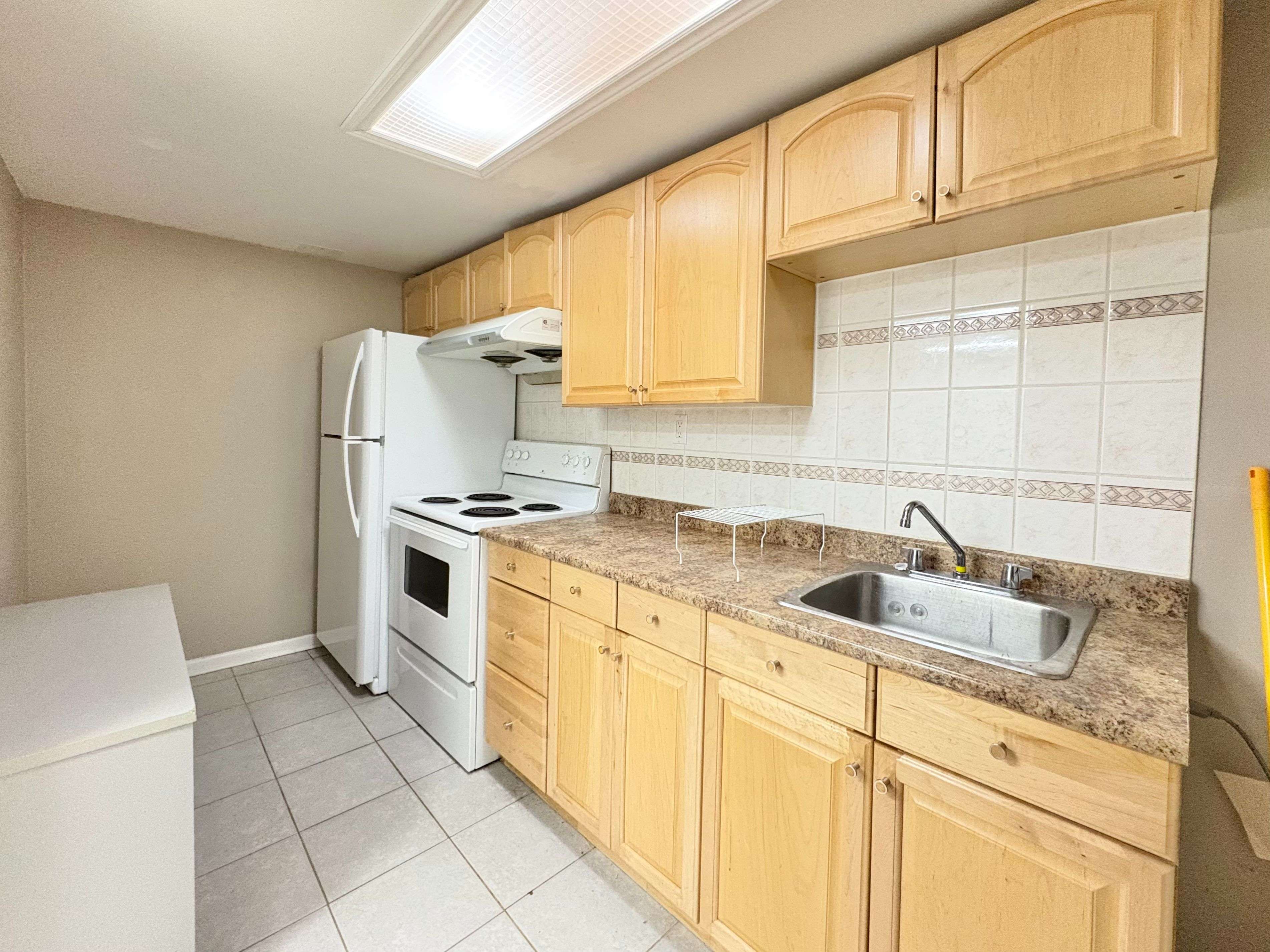 Toronto C15, ON M2H 2G7,92 Francine DR #Bsmt