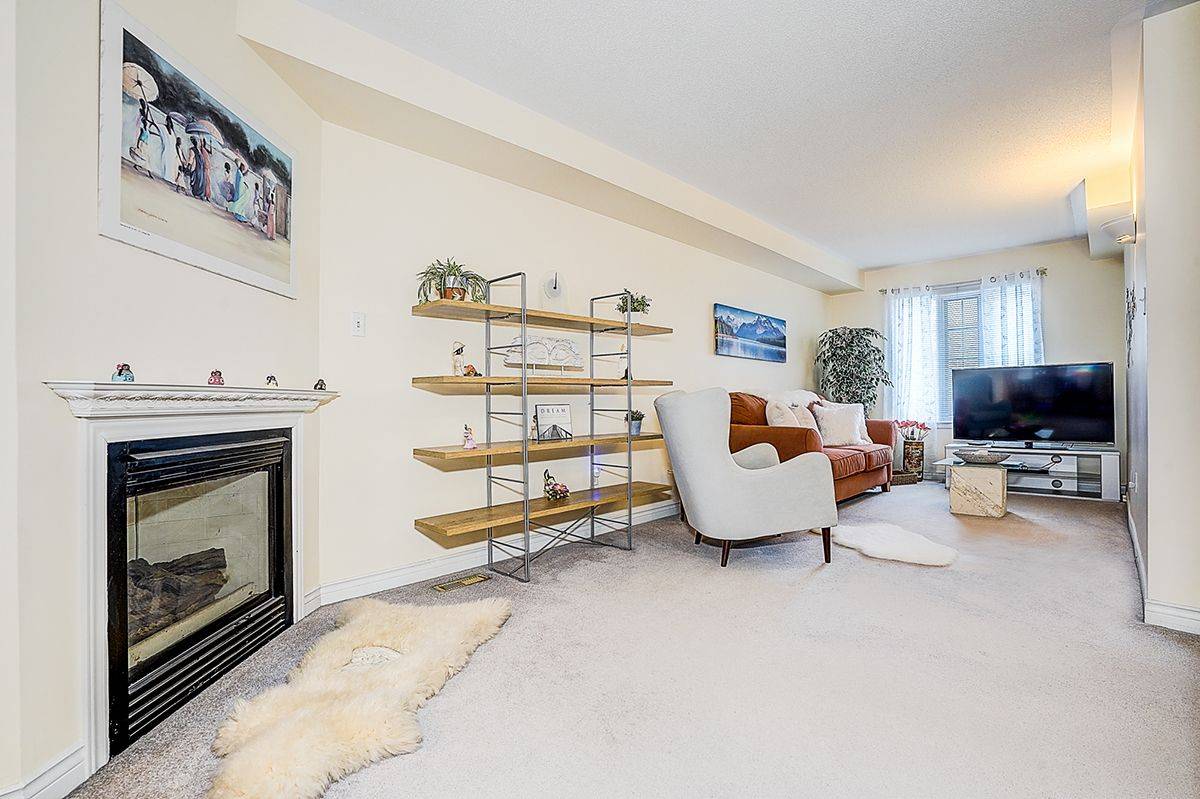 Ajax, ON L1Z 1G5,4 Smales DR N