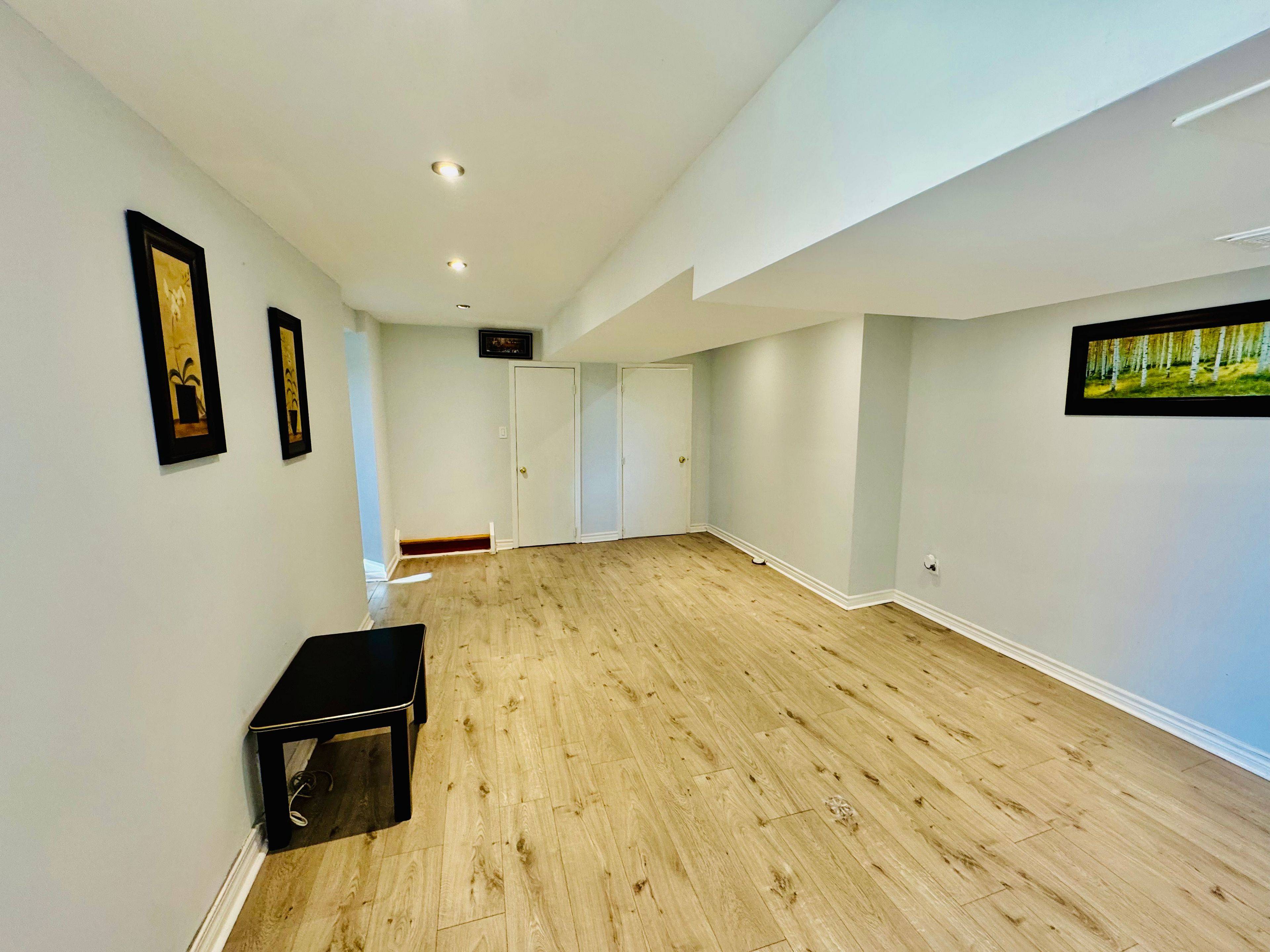 Richmond Hill, ON L4C 2C2,272 Essex (Work Out Basement) AVE