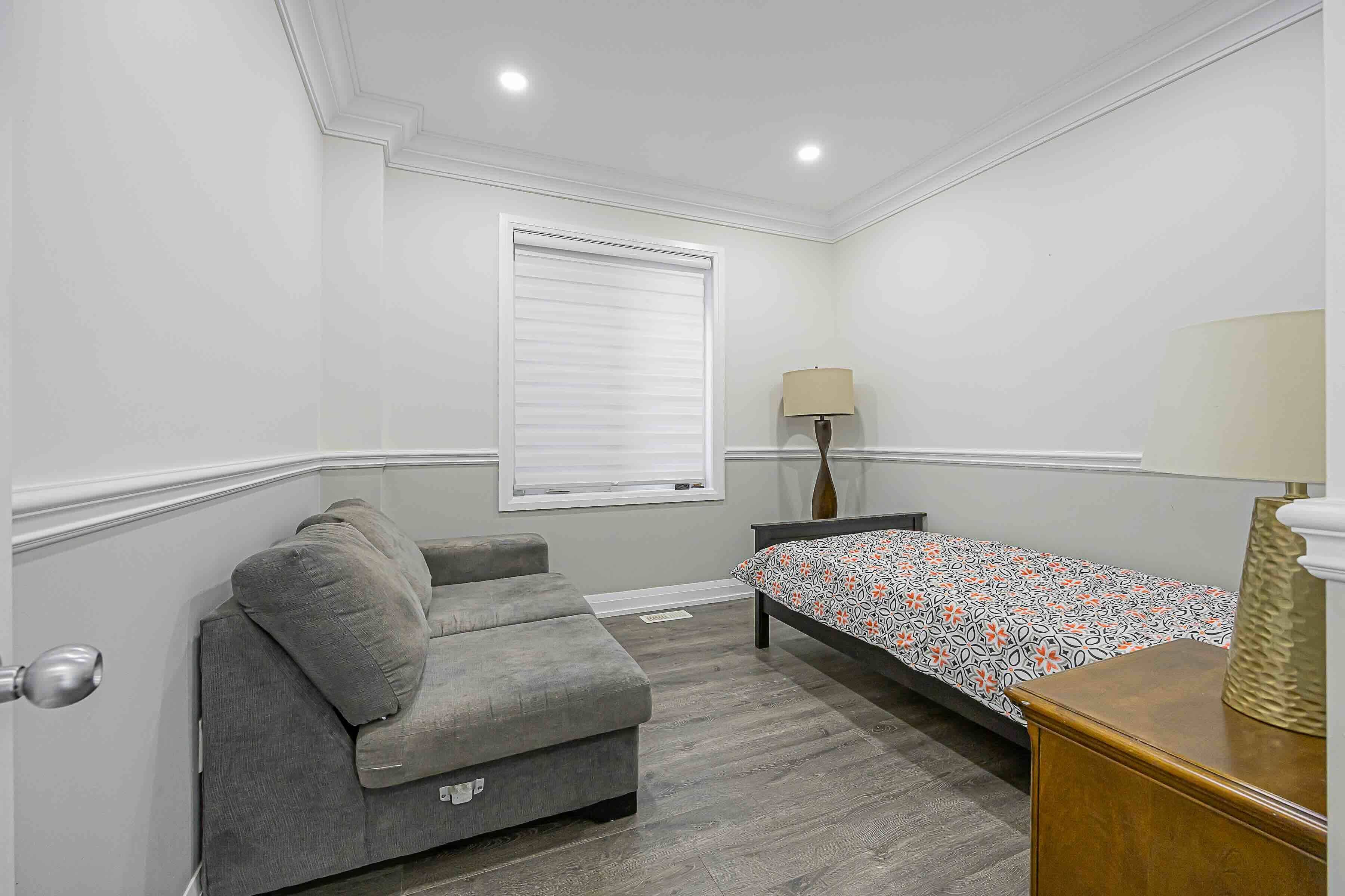 East Gwillimbury, ON L9N 0V3,108 Frank Kelly DR