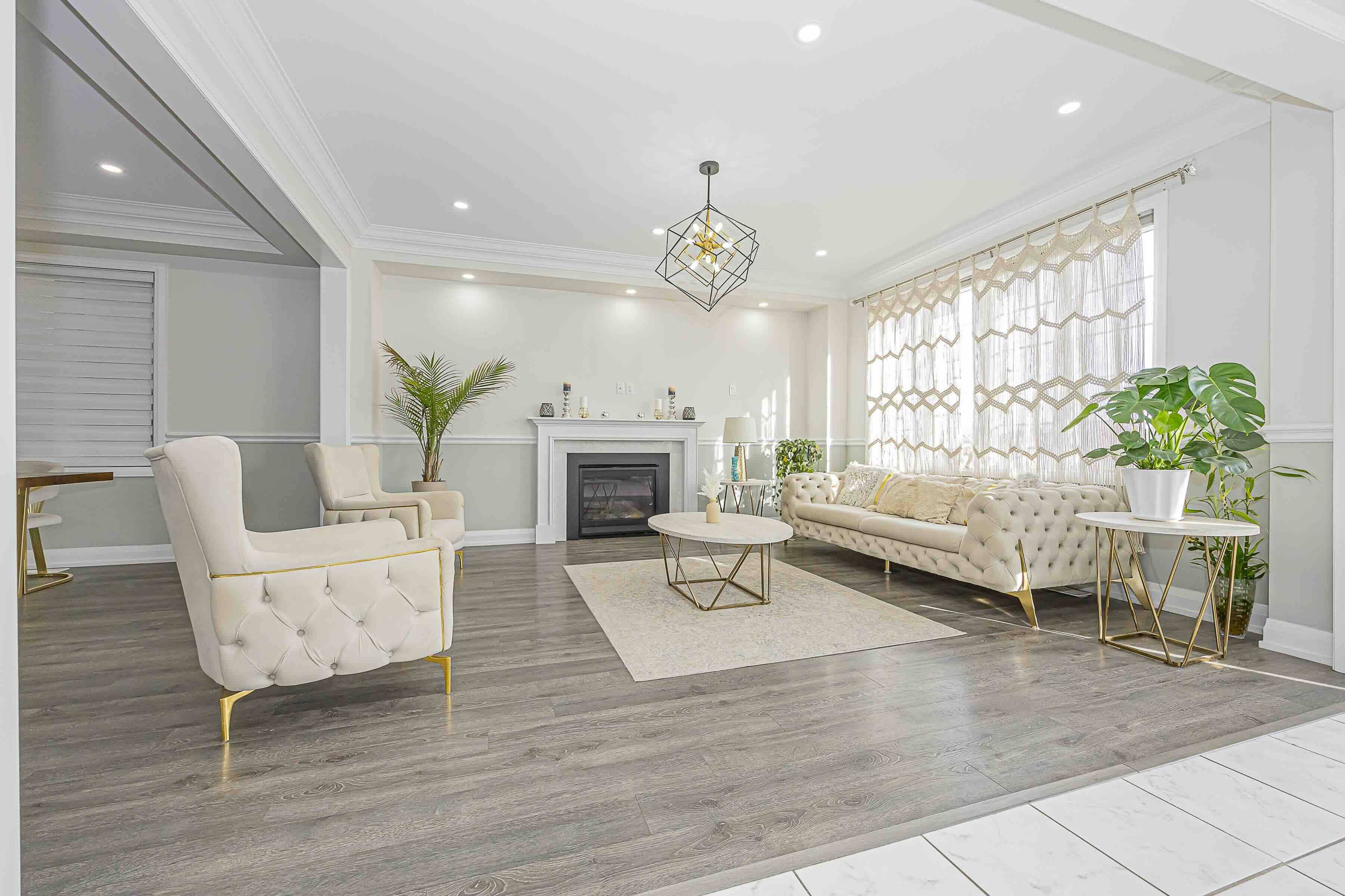 East Gwillimbury, ON L9N 0V3,108 Frank Kelly DR