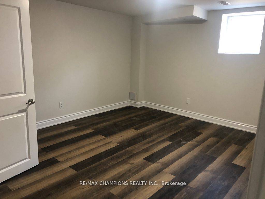 Brampton, ON L6X 0J8,9 Cadence RD #Bsmt