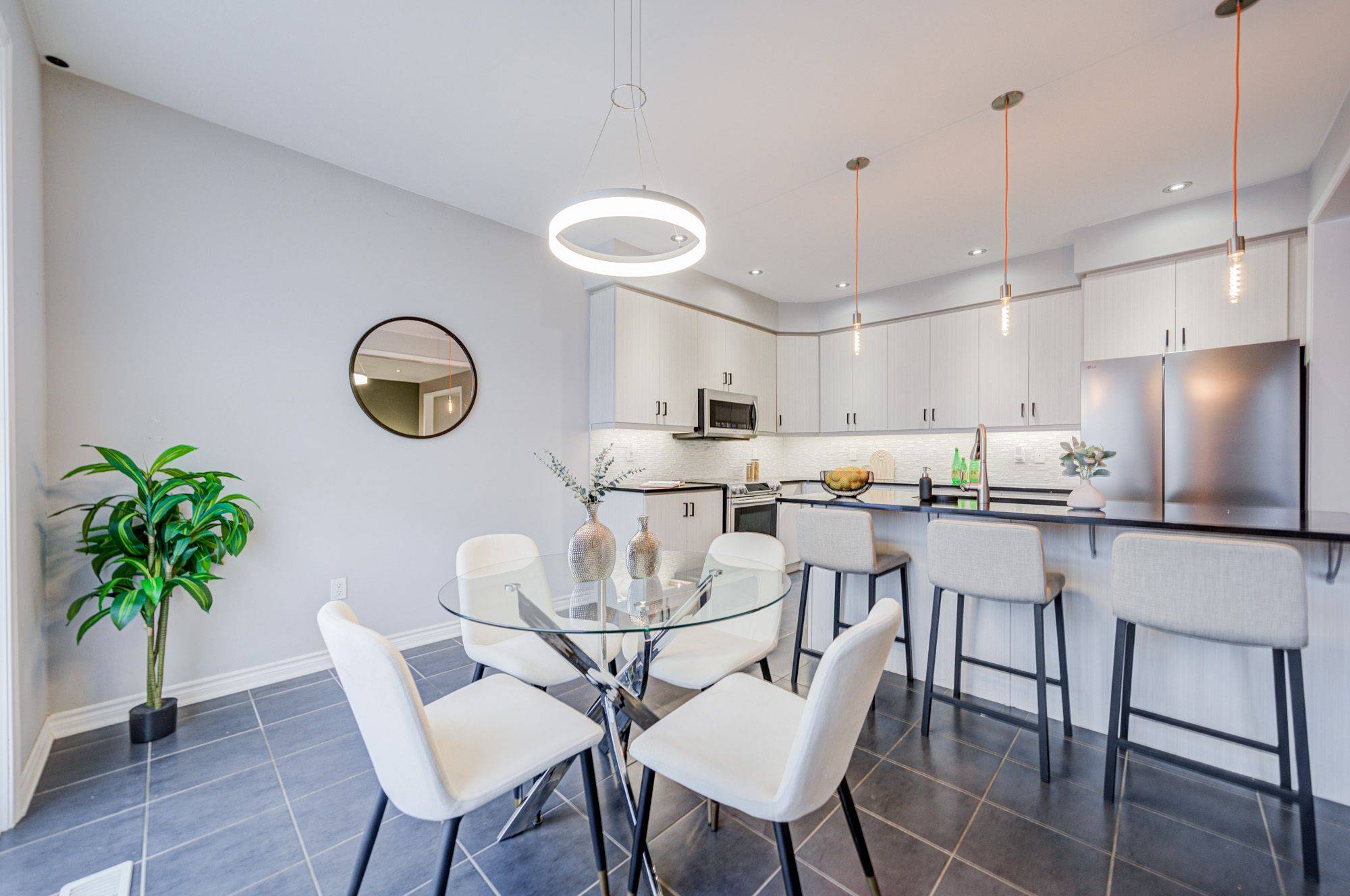 Milton, ON L9T 8Y1,342 Powadiuk PL